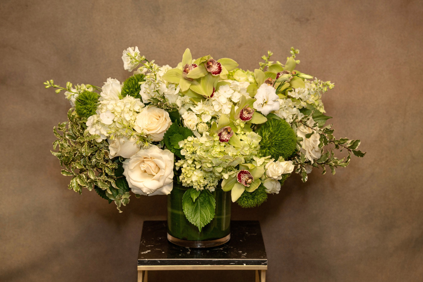 TIMELESS GARDEN Greens and whites - Los Angeles Florist