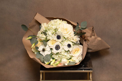 TIMELESS WHITES - Los Angeles Florist