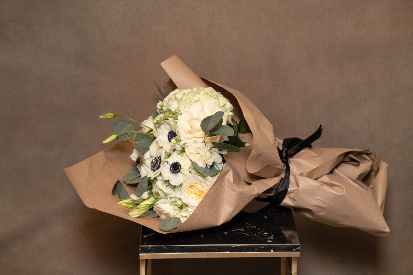 TIMELESS WHITES - Los Angeles Florist