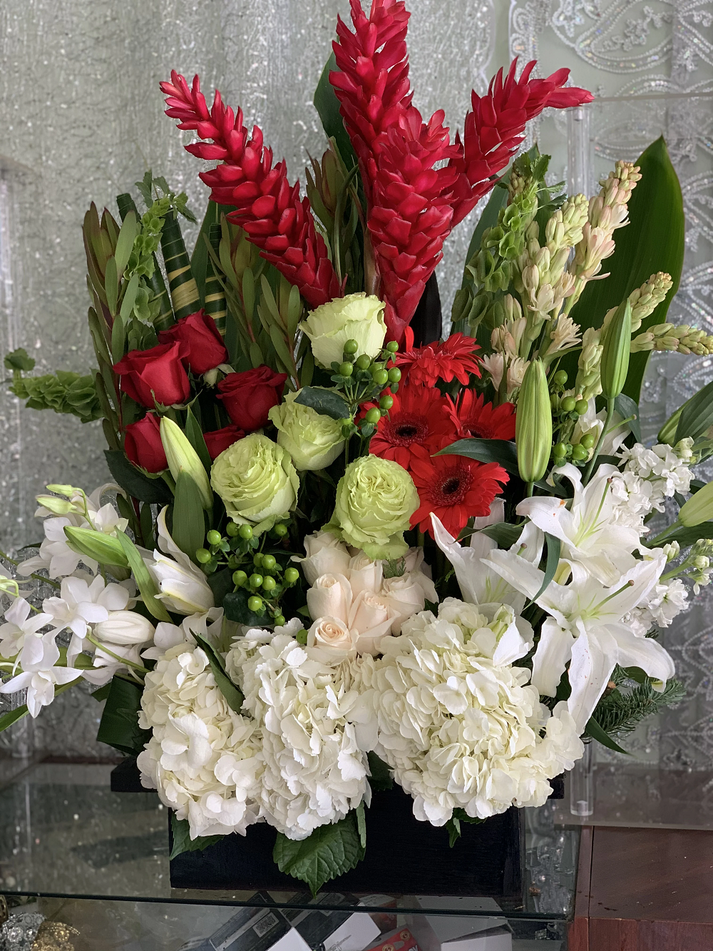 Gingerly Exotic | Flower Shop West Los Angeles
