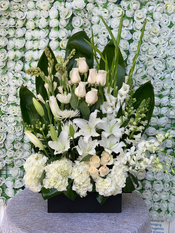 Rose & Lily Elegance - Los Angeles Florist | Flower Shop West Los Angeles