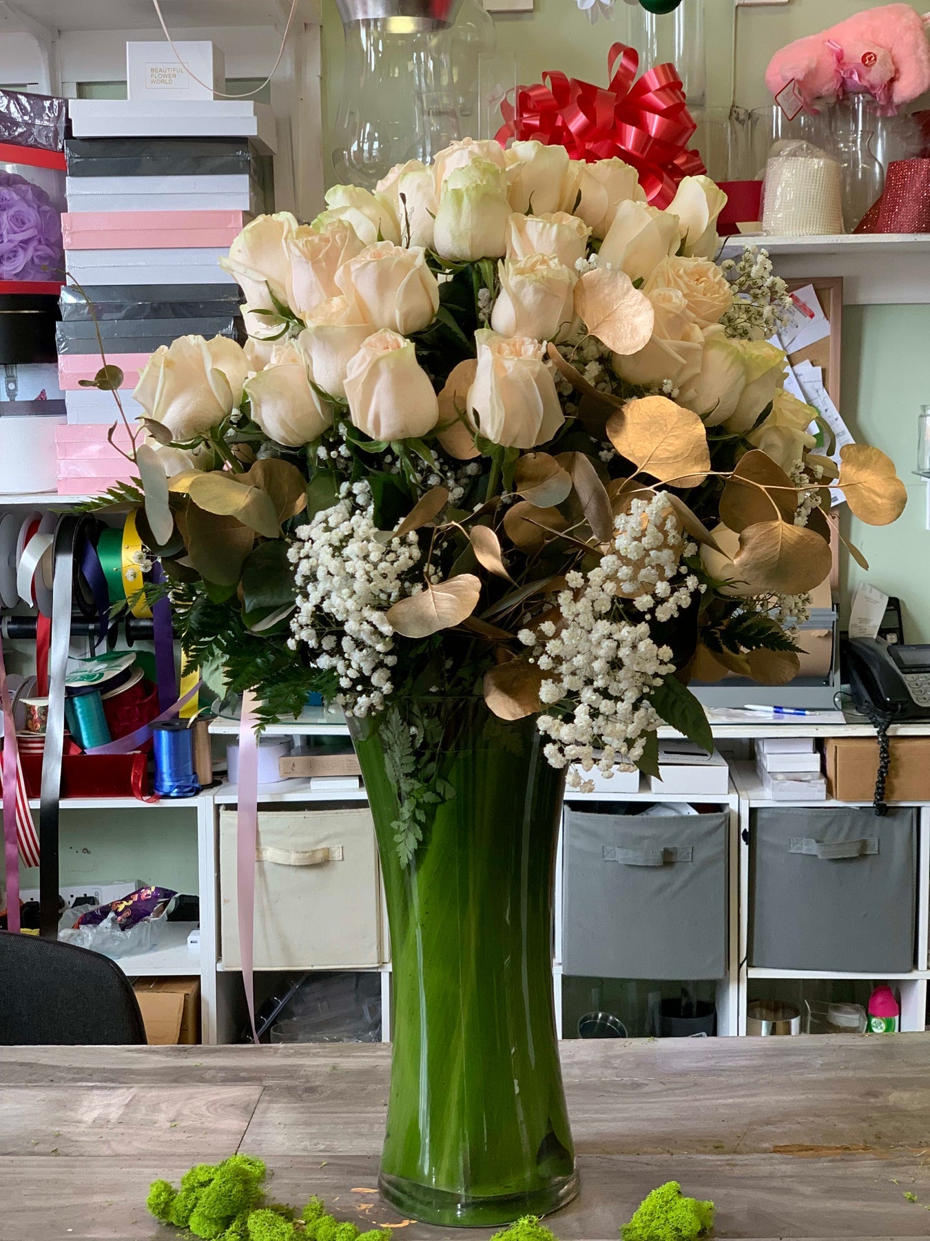 Golden Champagne - Los Angeles Florist | Flower Shop West Los Angeles